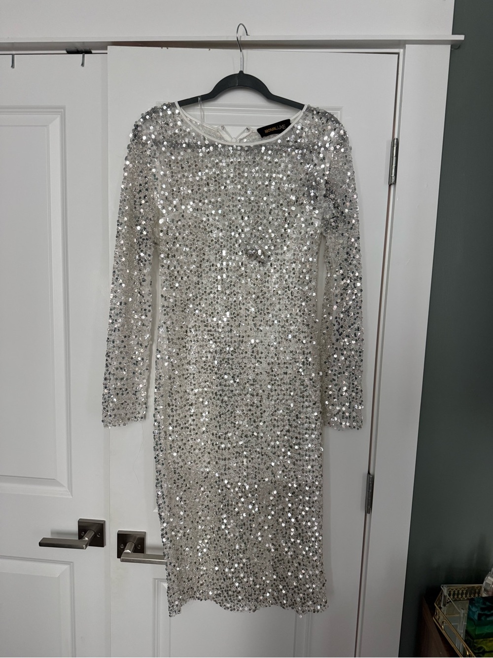 Sparkling Silver Sequin Long-Sleeve Party Dress